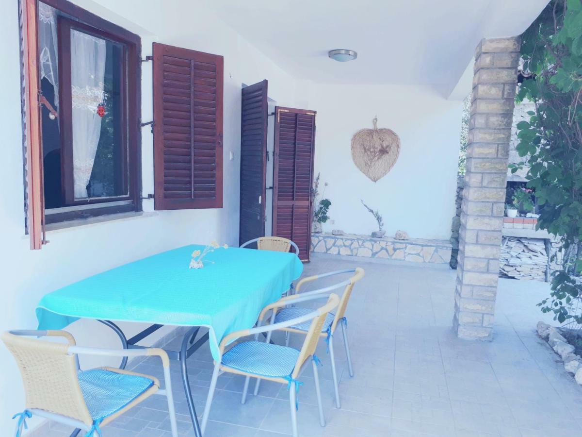 Apartman Fox Apartment Pirovac Ngoại thất bức ảnh